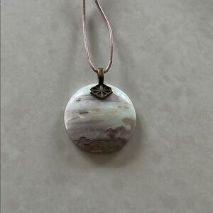 Elegant Marble Pendant Necklace